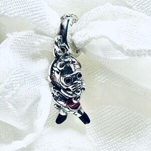 🌟 NWOT Star-Lord Charm – Guardians of The Galaxy ✨